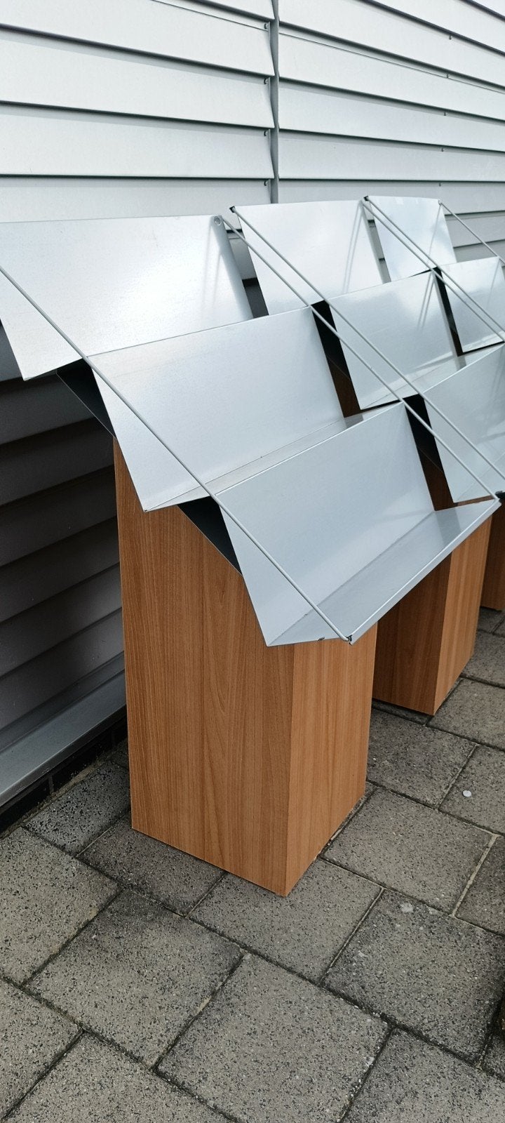 4 Moderne folderdisplays tijdschriften standaards, Huis en Inrichting, Kasten | Overige, Zo goed als nieuw, Ophalen