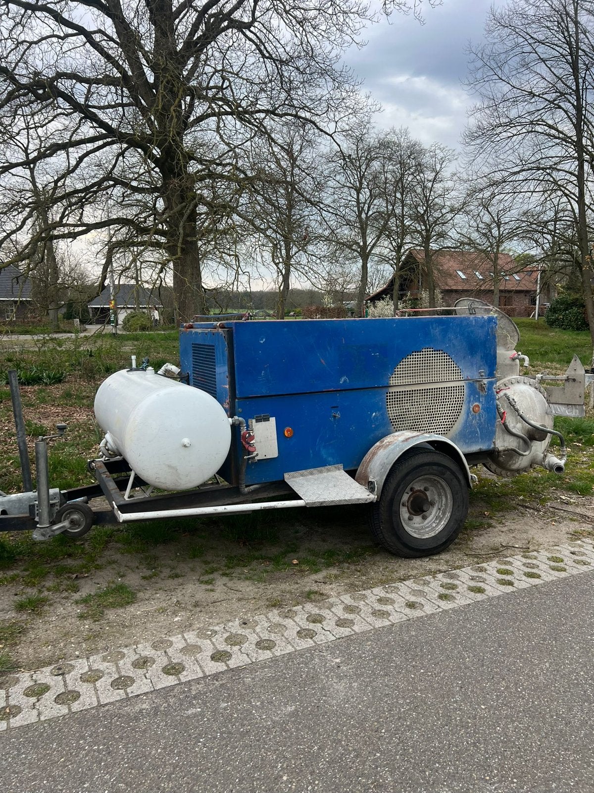Diesel Vloerenpomp voor cementdekvloeren met Deutz motor, Zakelijke goederen, Ophalen