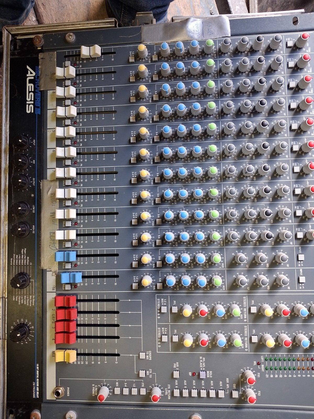 mengpaneel  met alesis effect!, Ophalen, Gebruikt