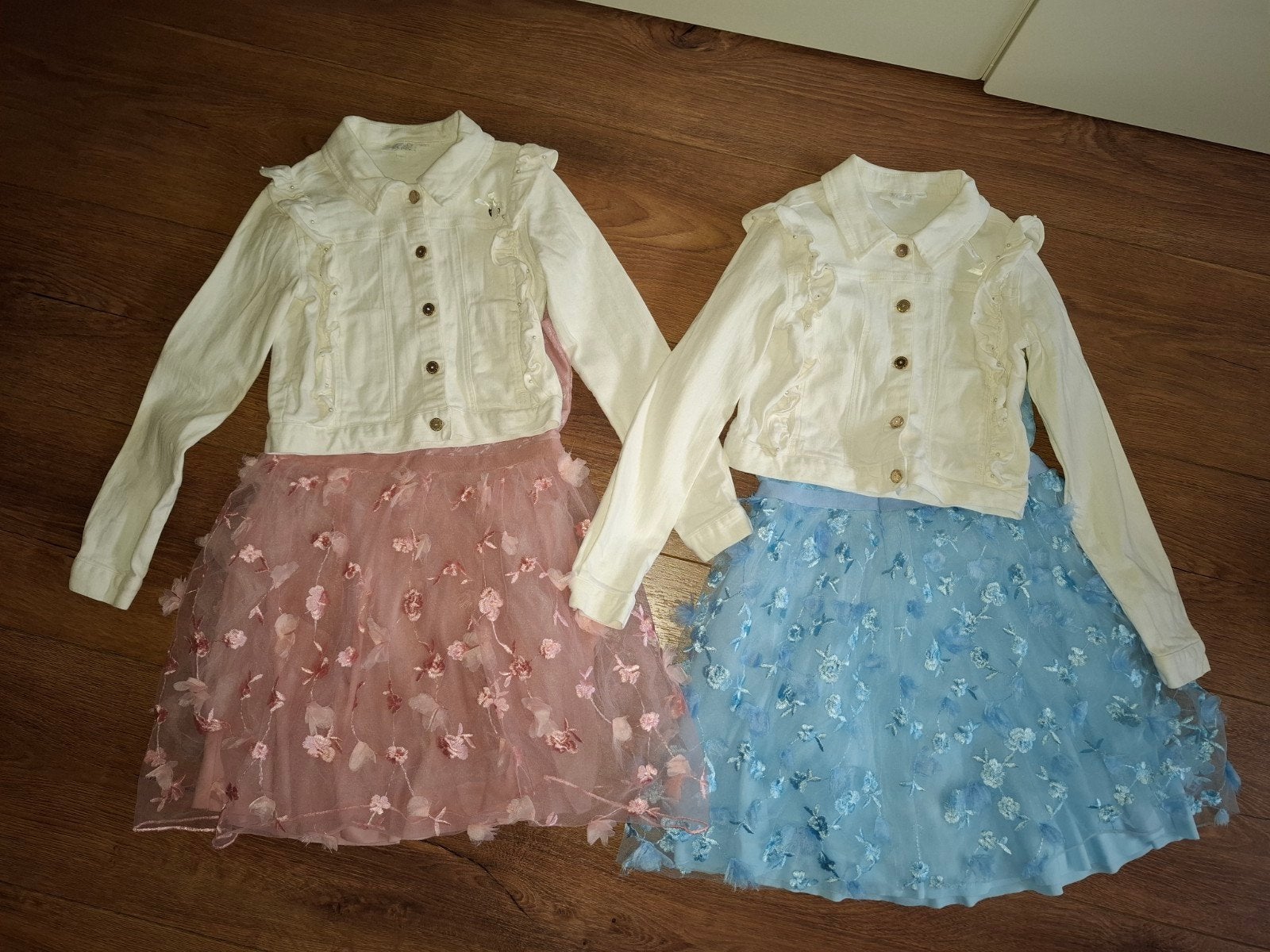 Tweeling meisjes setje van Le Chic in maat 152., Ophalen of Verzenden, Zo goed als nieuw, Kleding
