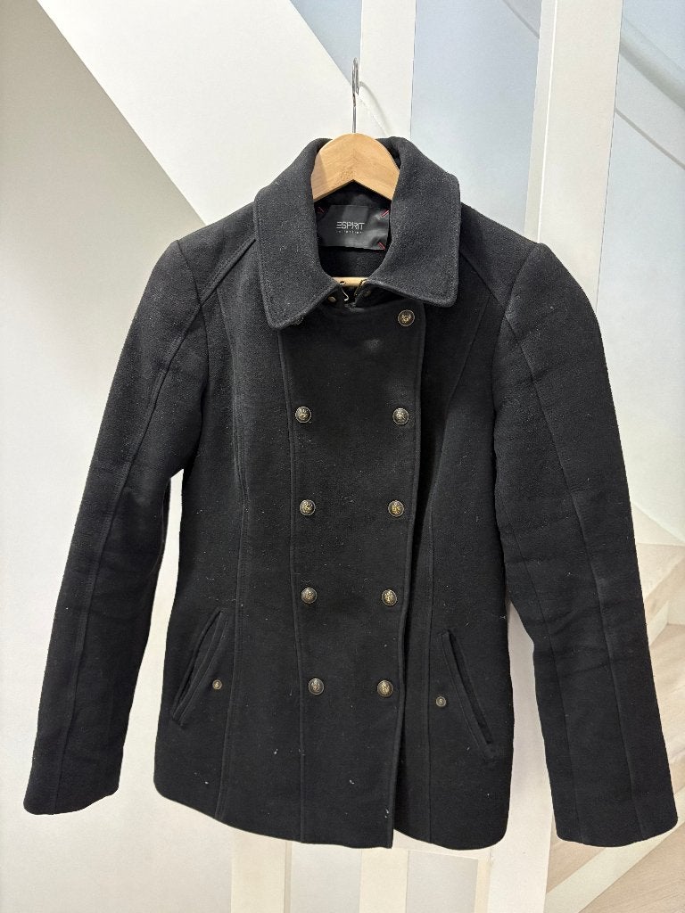 Esprit Zwarte winterjas maat 40, Kleding | Dames, Jassen | Winter, Maat 38/40 (M), Zwart, Ophalen of Verzenden, Gedragen