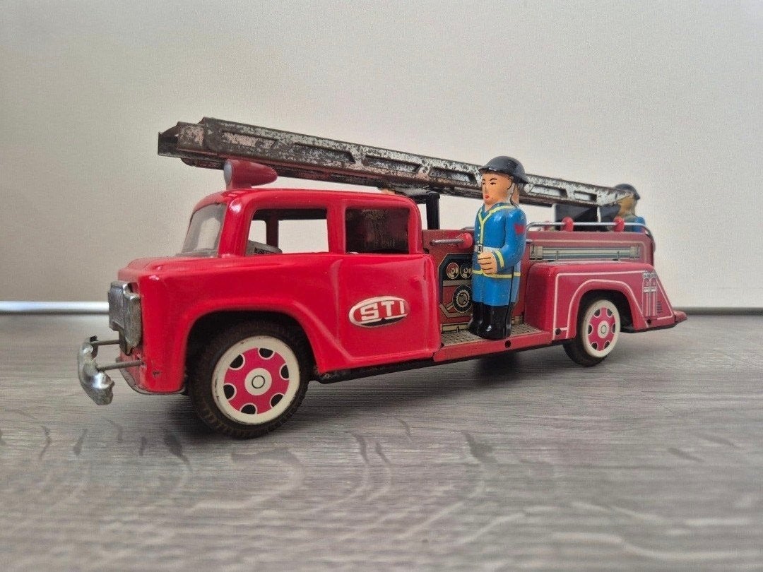 Vintage Blikken Brandweerauto STI MF-718 – Jaren 70/80 – 100, Ophalen of Verzenden, Gebruikt