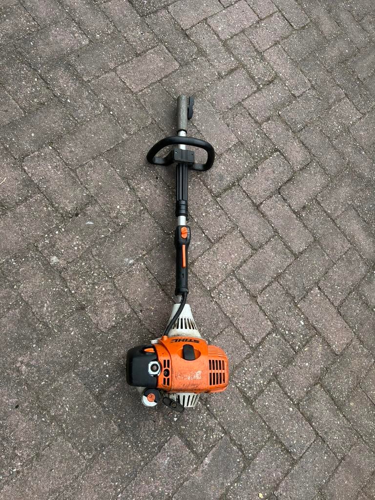 Stihl combi motor KM130R, Tuin en Terras, Bosmaaiers, Ophalen, Gebruikt, Benzine