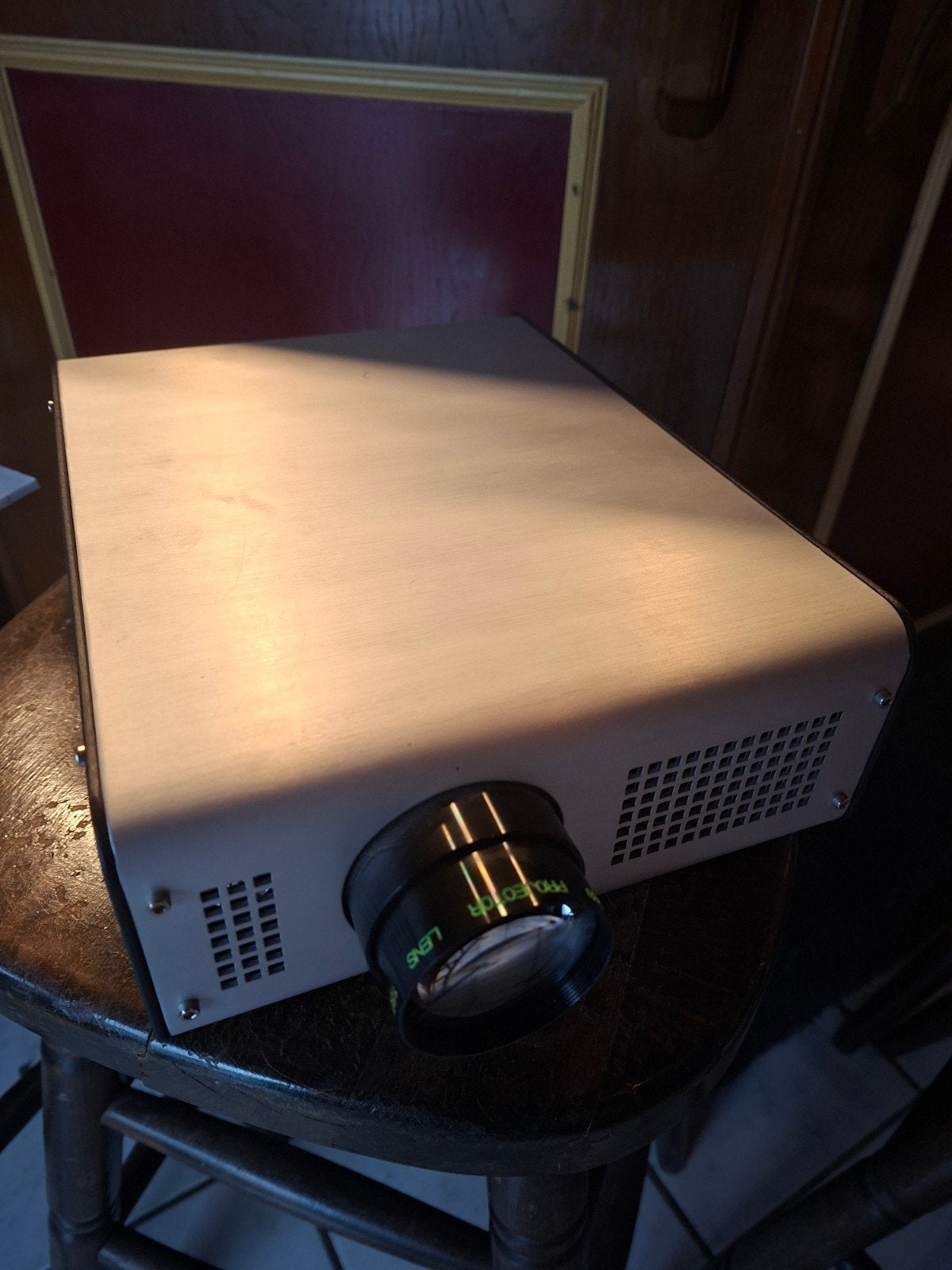 Home Theater LCD Projector TV - Zo goed als nieuw, Home Theater, Ophalen of Verzenden, Zo goed als nieuw, LCD