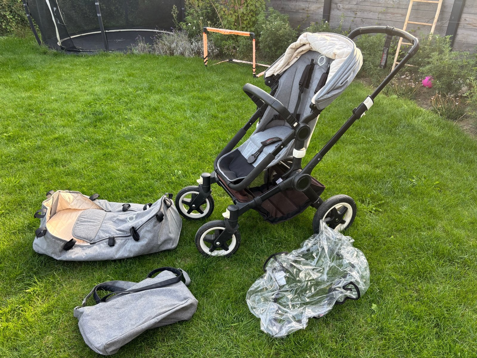 Bugaboo Buffalo kinderwagen met reiswieg, regenkap en tas, Ophalen, Gebruikt