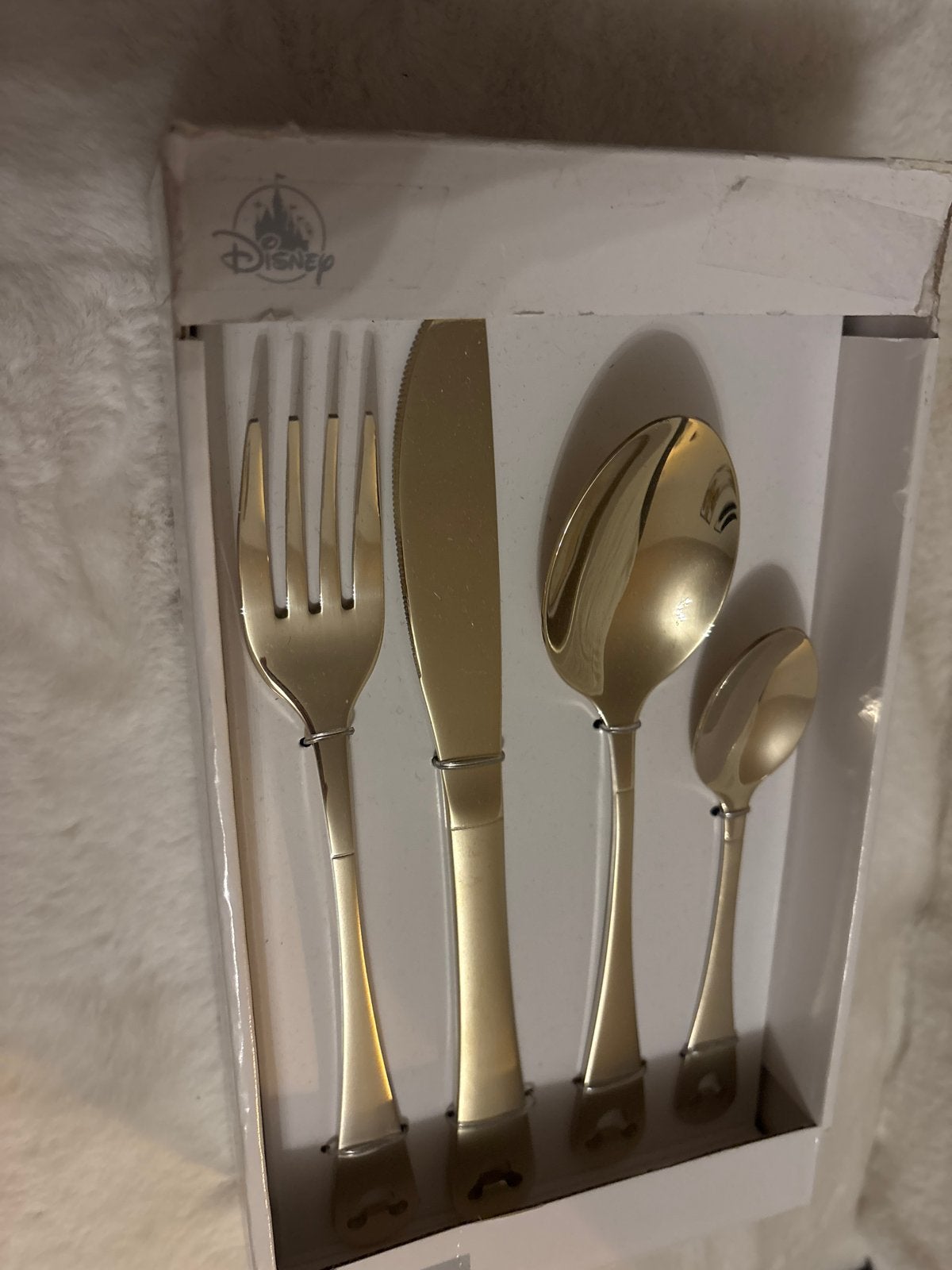 Nieuw gouden bestekset Disney, 6 personen, Ophalen of Verzenden, Nieuw, Overige materialen, Bestekset
