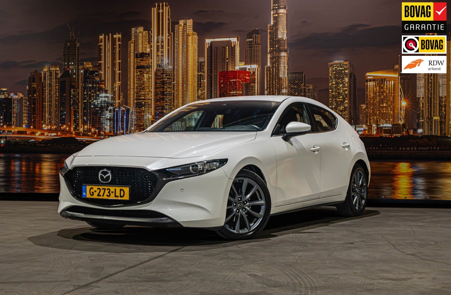 Mazda 3 2.0 e-SkyActiv-G M Hybrid 122 Comfort met Bose, Auto's, Gebruikt, Euro 6, 4 cilinders, Bedrijf