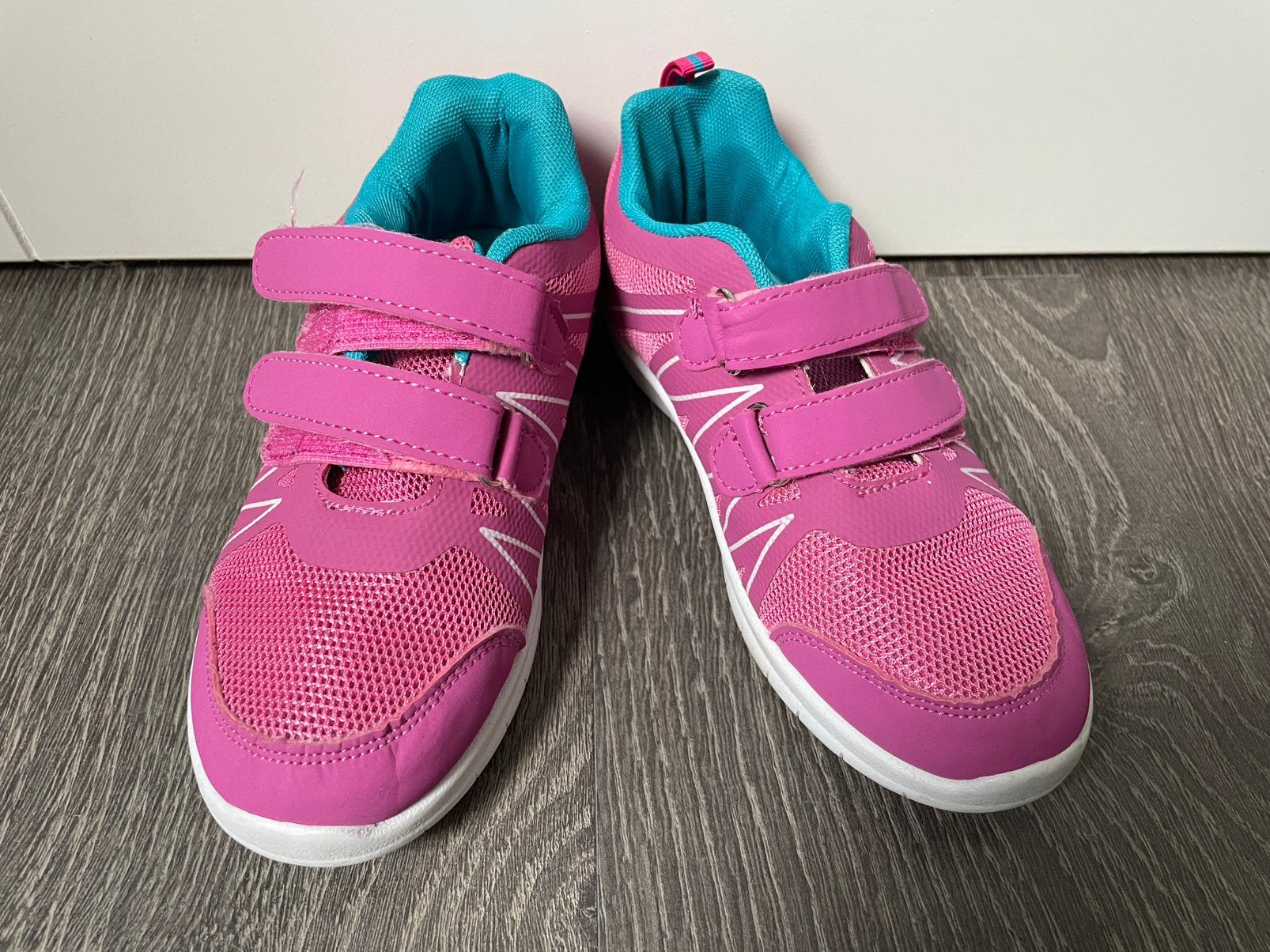 Gymschoenen Chicane maat 32, Ophalen, Zo goed als nieuw, Sportschoenen