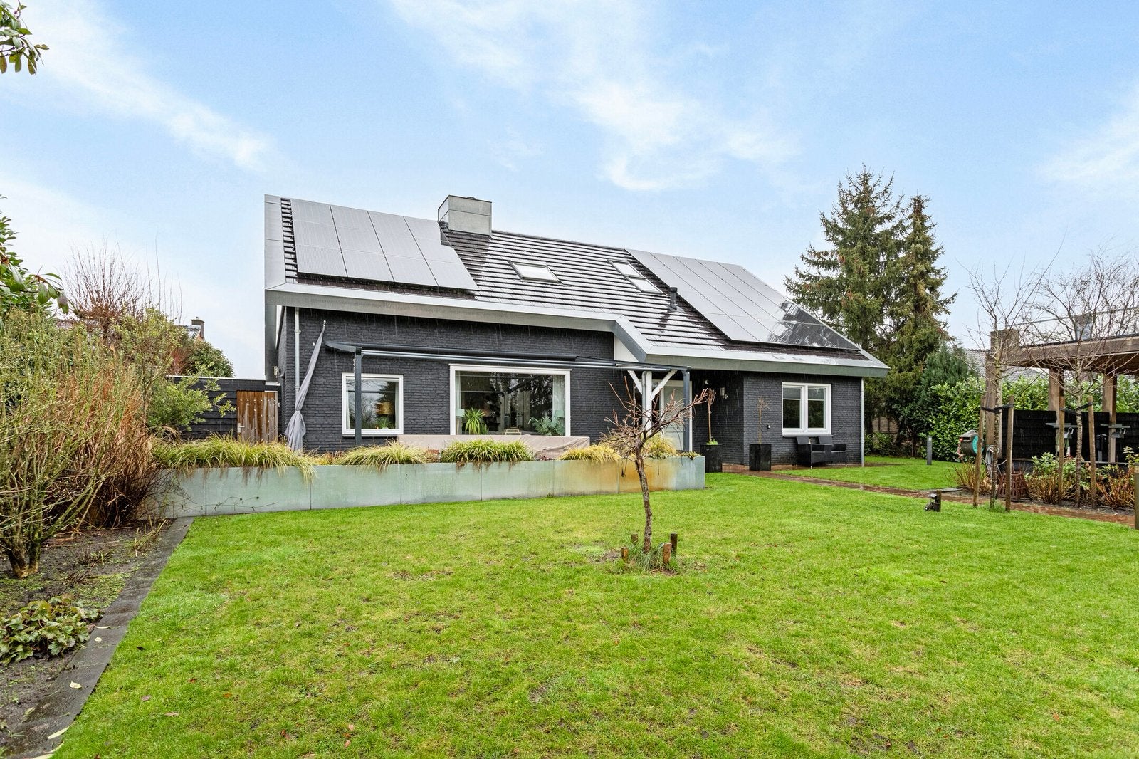 Schoonmaakster gezocht, Schoonmaken woning