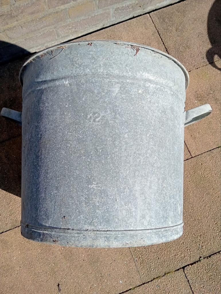 Zinken emmer 42 liter, Ophalen, Overige materialen, Gebruikt, Rond