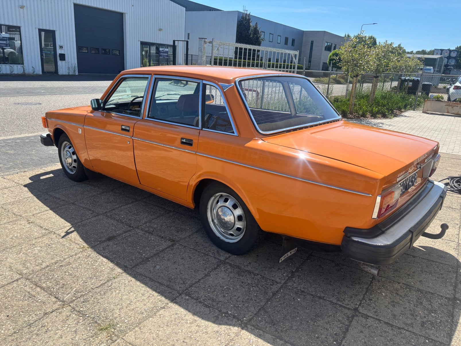Leuke Volvo 144 automaat op lpg, foto 9