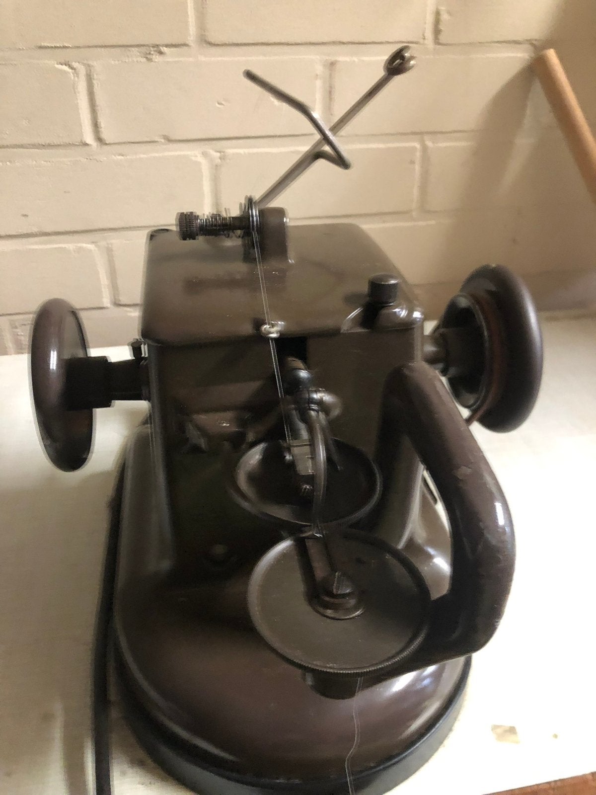 bontnaaimachine ( allbook hashfield fur sewing machine), Hobby en Vrije tijd, Gebruikt, Naaimachine, Industrieel, Ophalen