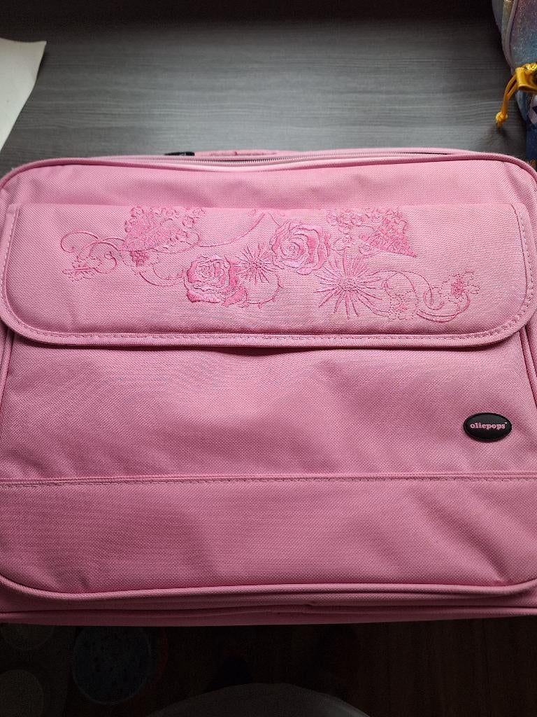 laptoptas haast nooit gebruikt Roze, Computers en Software, Laptoptassen, 17 inch of meer, Roze, Ophalen of Verzenden, Schouderband