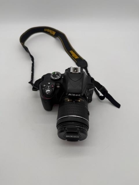 NIKON D3300 Digitale Camera - in nette staat, Spiegelreflex, Ophalen of Verzenden, Zo goed als nieuw, Nikon