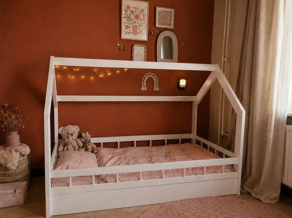 Huisjesbed 80x160 met matras, Kinderen en Baby's, Kinderkamer | Bedden, Ophalen, Gebruikt, 70 tot 85 cm, 140 tot 160 cm