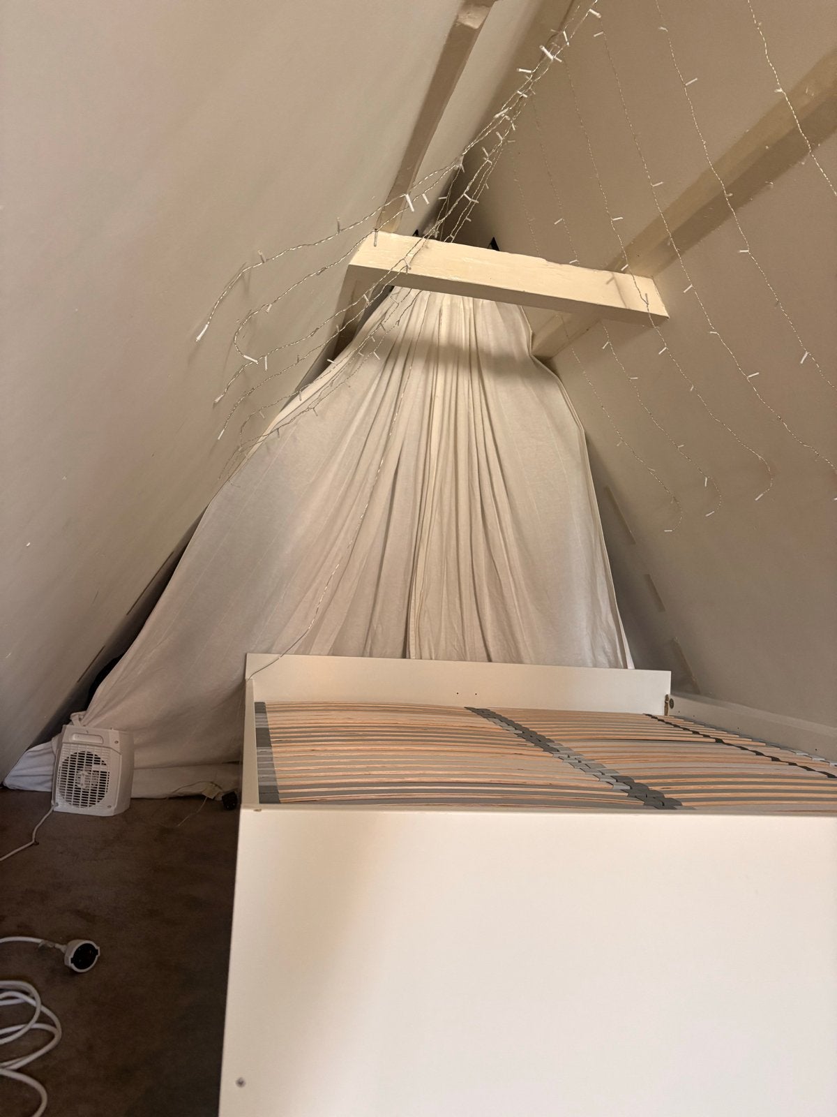 GRATIS AF TE HALEN: Wit tweepersoonsbed BRIMNES bedframe, Ophalen, Gebruikt, Wit, Tweepersoons