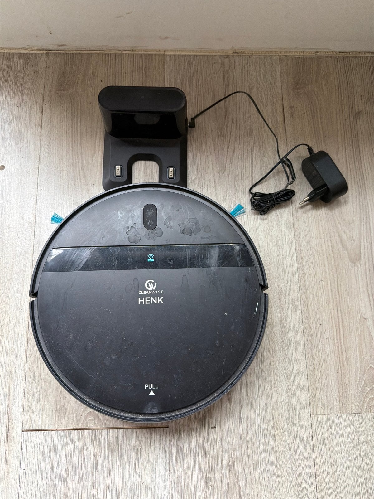 Cleanwise Henk Robotstofzuiger met Laadstation en Accessoire, Witgoed en Apparatuur, Ophalen, Overige merken, Gebruikt, Draadloos