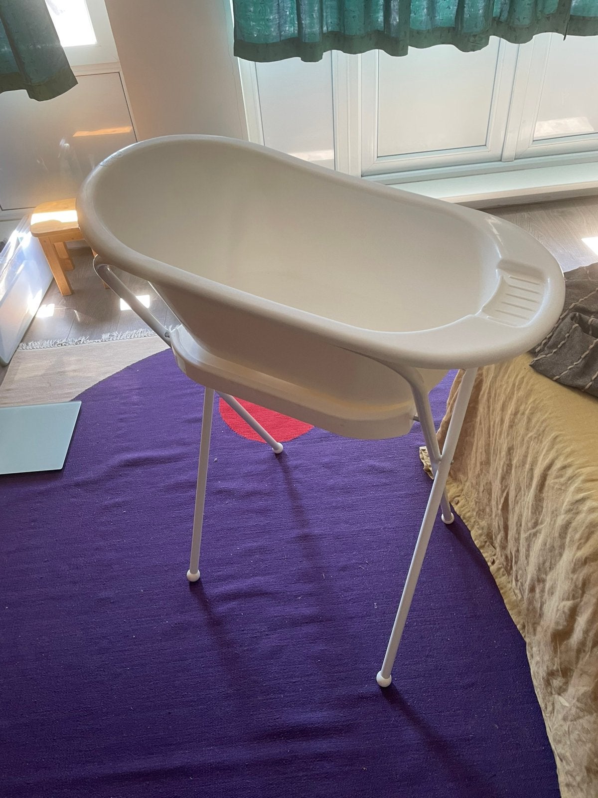 Babybadje met standaard en kuipje, Ophalen, Gebruikt, Badje, Hema