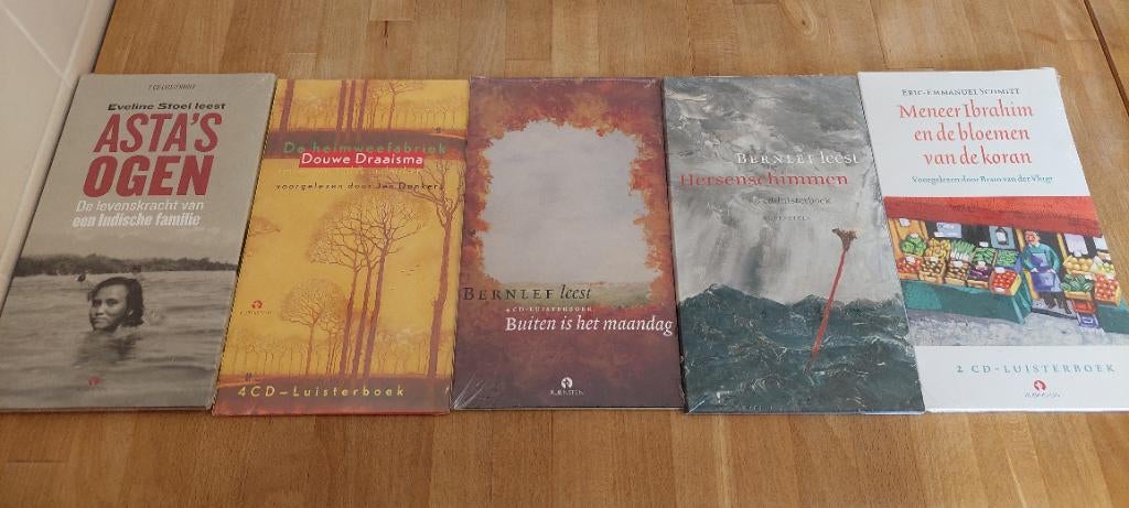 5 luisterboeken nieuw in seal ., Ophalen of Verzenden, Cd, Volwassene