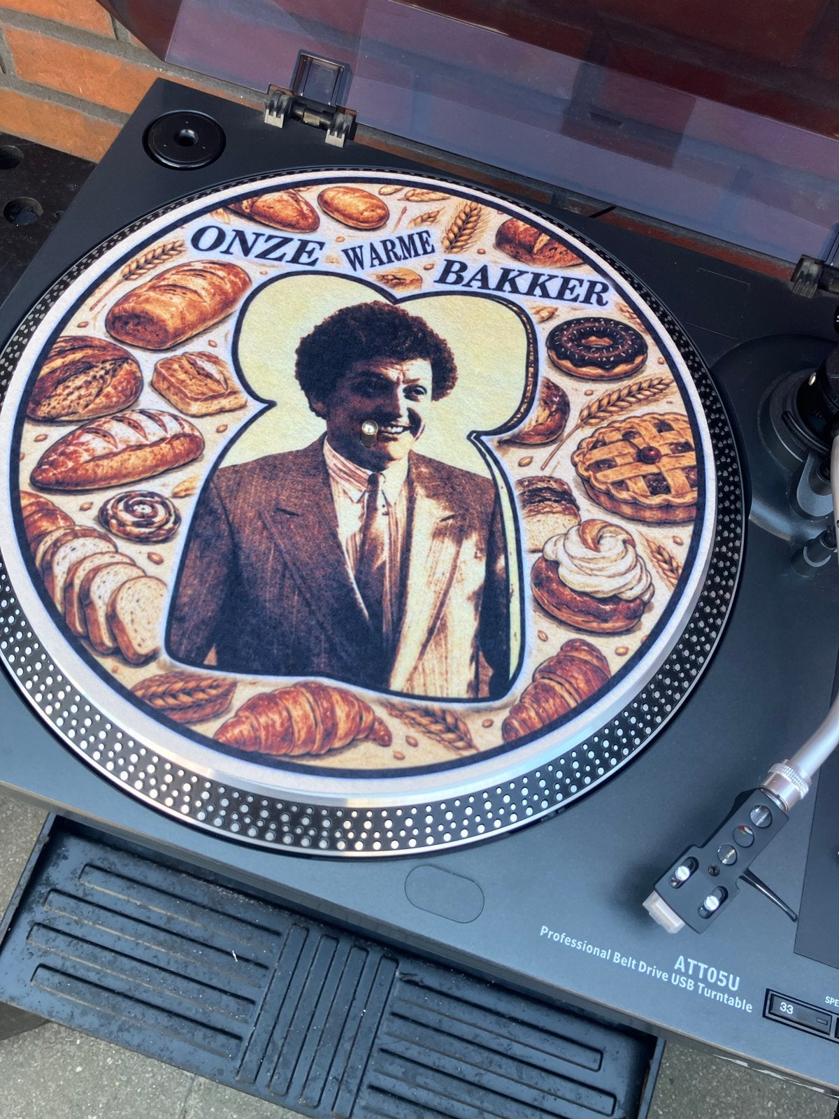 Spin Art Slipmat - Onze Warme Bakker Rien Salet, Cd's en Dvd's, Verzenden, Nieuw in verpakking, Overige typen, Overige genres