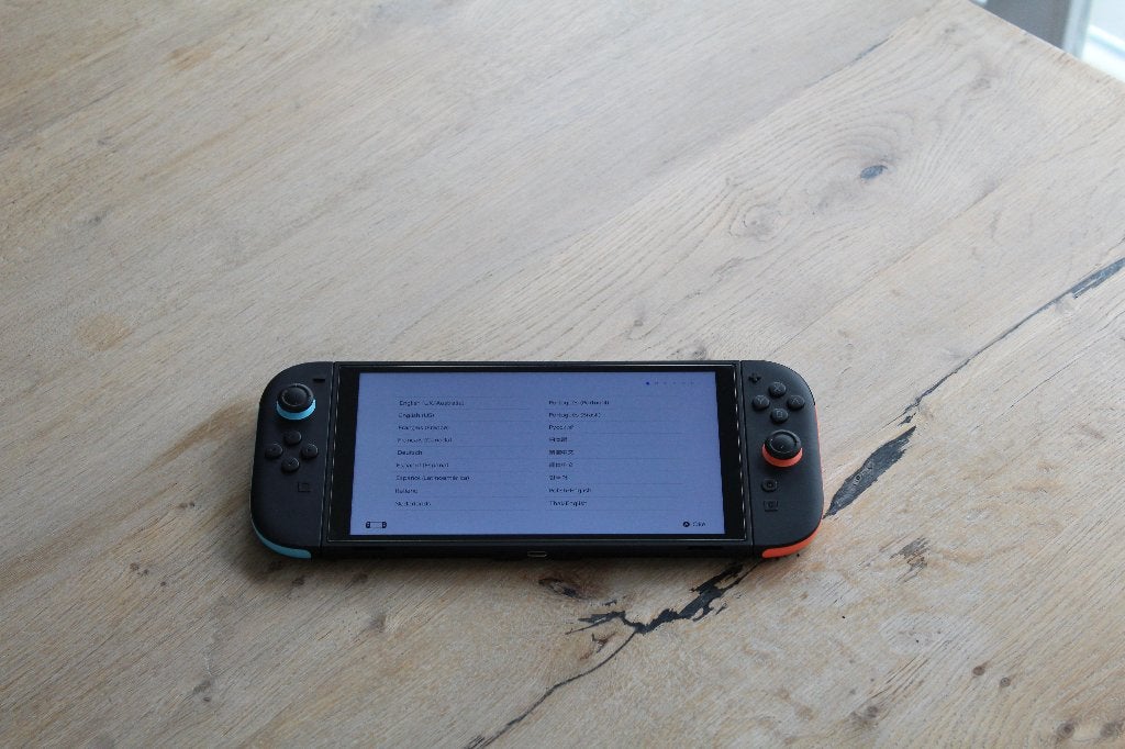 Nintendo Switch 2 met garantie, Spelcomputers en Games, Spelcomputers | Nintendo Switch, Nintendo, Nintendo, Met 2 controllers