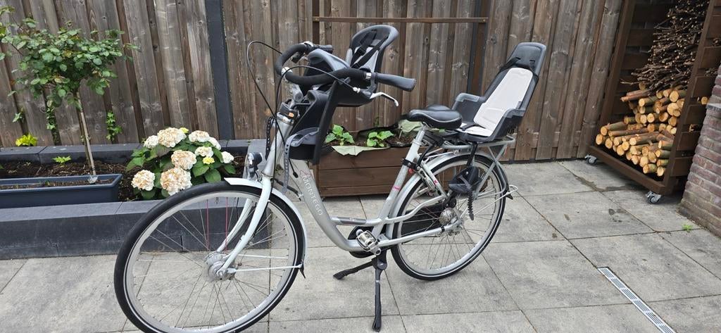 Montego damesfiets met kinderzitjes framemaat 54, Fietsen en Brommers, Ophalen of Verzenden, Gebruikt, Overige merken