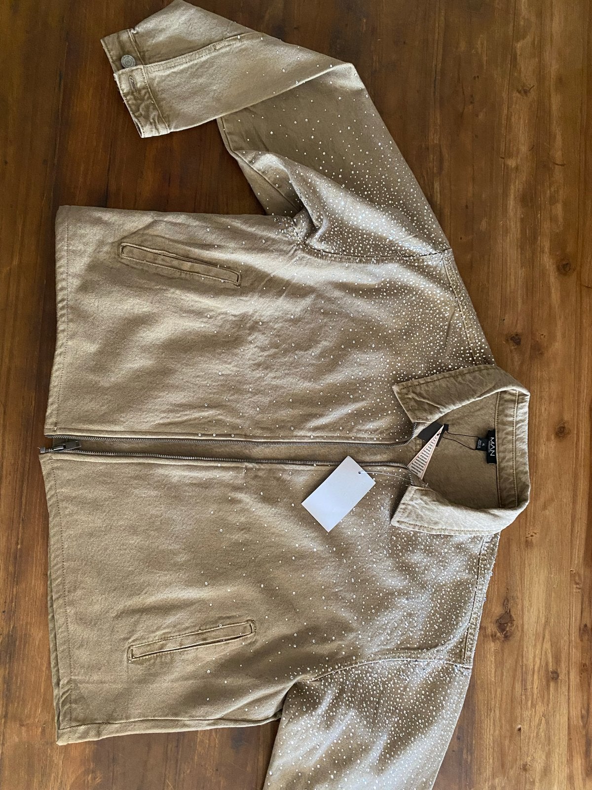 Heren spijkerjack met studs - BoohooMAN, Ophalen of Verzenden, Nieuw, Maat 56/58 (XL), Beige