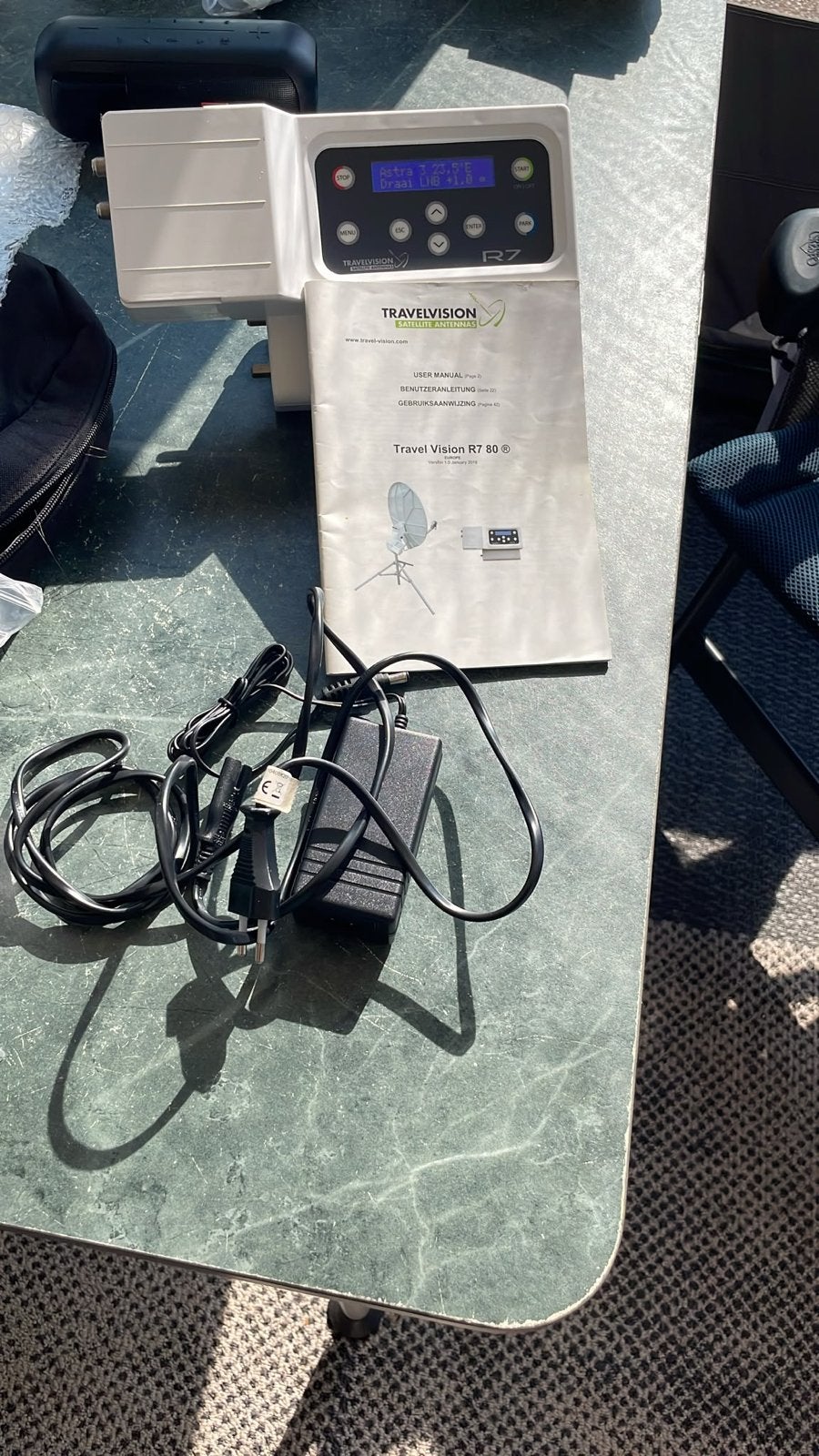 Travel Vision R70 80 Automatische Satelliet Schotel, Ophalen, Gebruikt, (Schotel)antenne, Overige merken