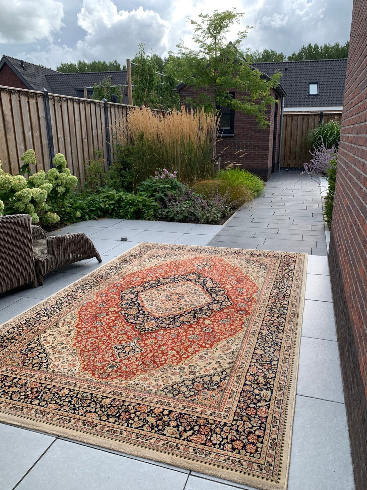 Prachtig Sfeervol Oranje Vintage Vloerkleed Zuiver Scheerwol, Ophalen, Blauw, 200 cm of meer, Zo goed als nieuw