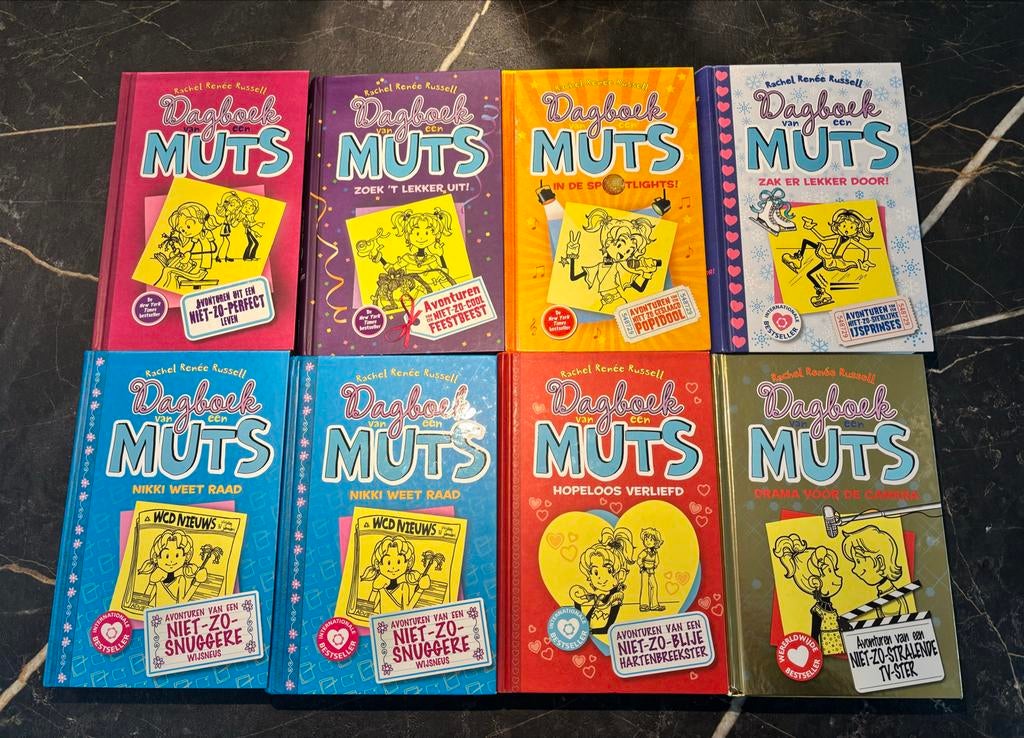 Dagboek van een Muts deel 1 t/m 7, Ophalen of Verzenden, Gelezen, Fictie