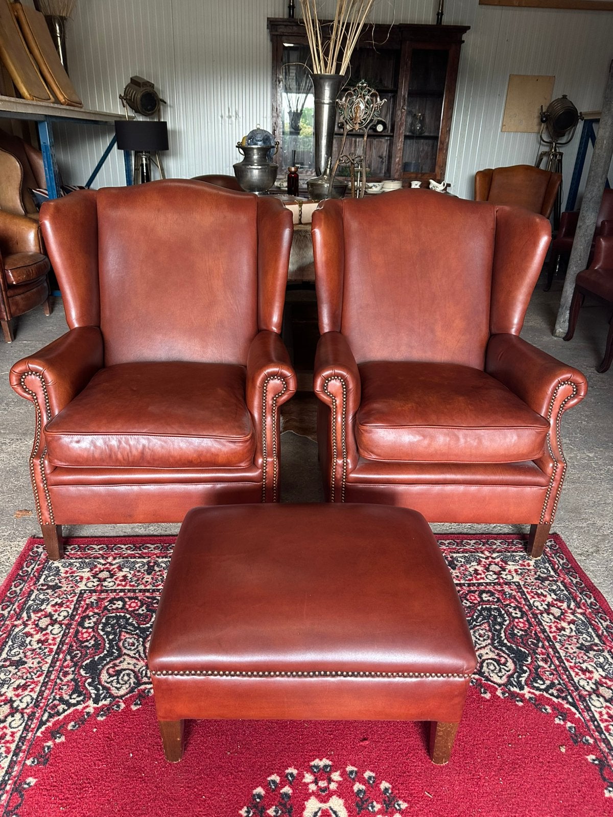 Exclusieve set Bendic oorfauteuils met hocker. Nieuwstaat!, Huis en Inrichting, Fauteuils, Ophalen, Chesterfield., ., Zo goed als nieuw