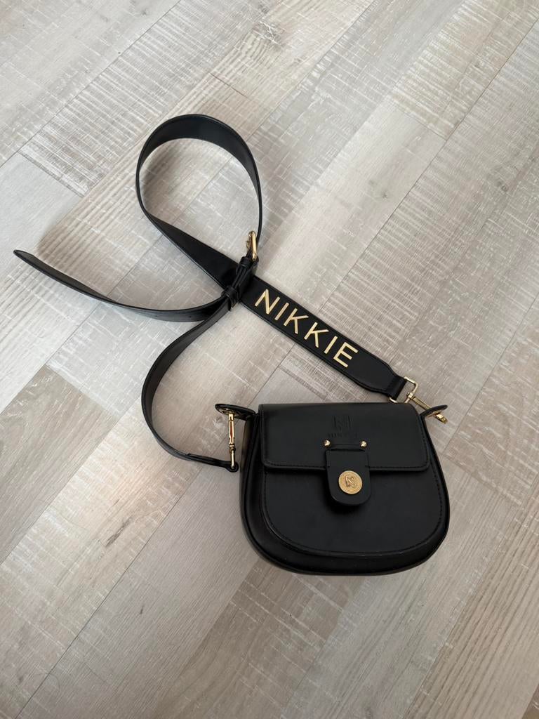 NIKKIE schoudertas nieuw, Sieraden, Tassen en Uiterlijk, Ophalen of Verzenden, Zo goed als nieuw, Schoudertasje