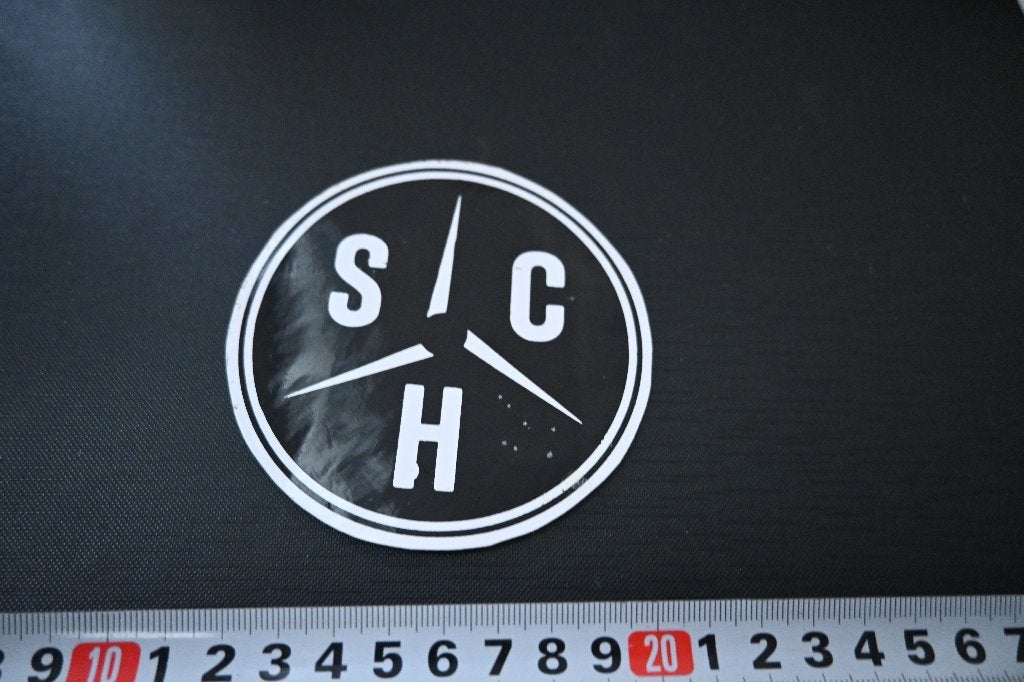 sticker S C H    logo  ??, Ophalen of Verzenden, Zo goed als nieuw