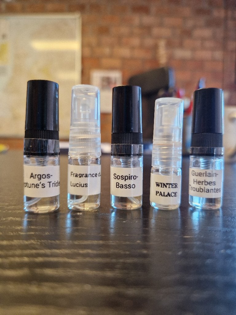 Parfum sapmples, Ophalen of Verzenden, Zo goed als nieuw
