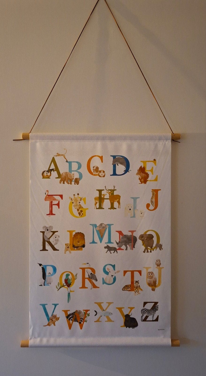 Mooi ...leuk op de baby/kinderkamer..alfabet met dieren!, Kinderen en Baby's, Verzenden, Zo goed als nieuw, Wanddecoratie
