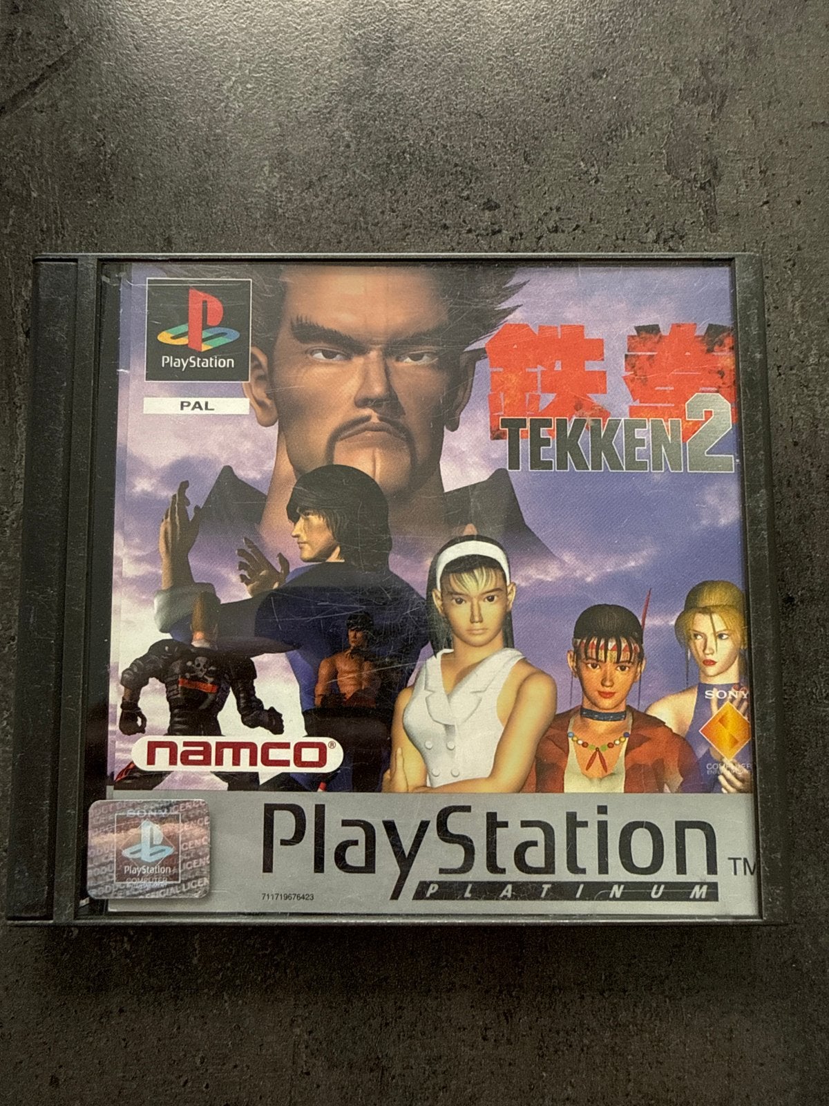 Tekken 2 PlayStation 1 (PS1) Platinum met boekje, Spelcomputers en Games, Games | Sony PlayStation 1, Gebruikt, Vechten, 2 spelers