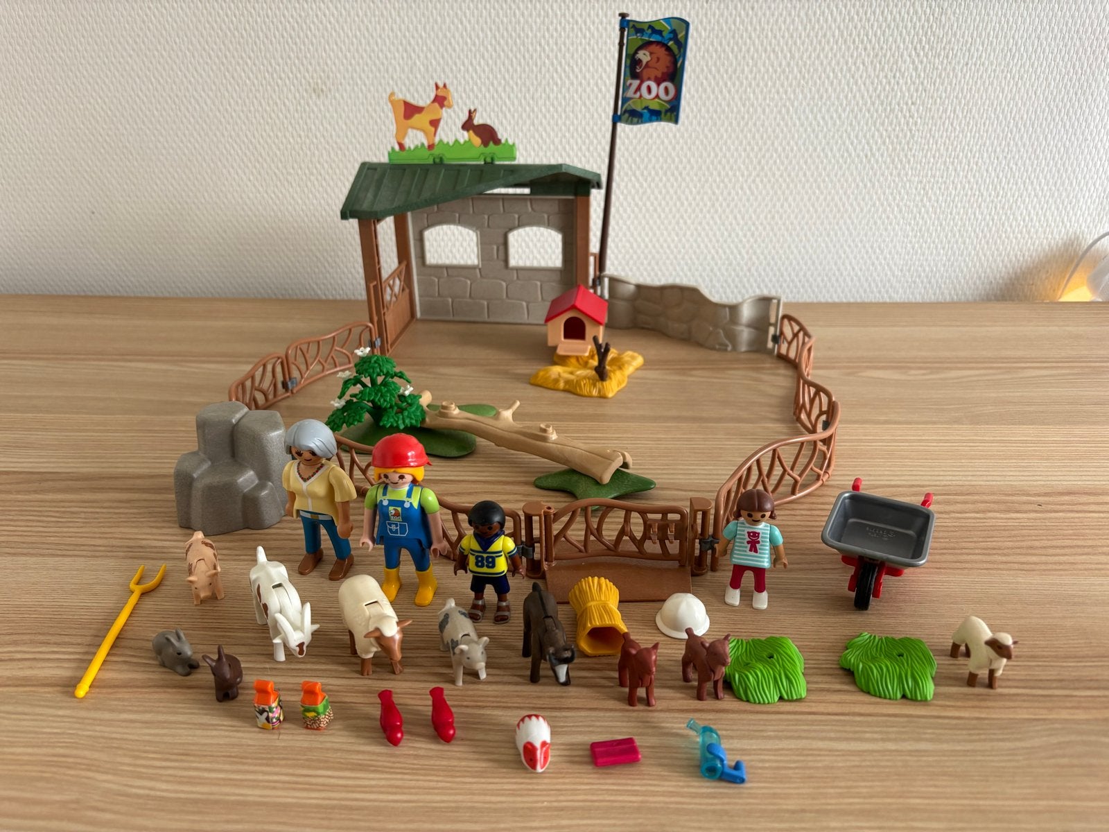 Playmobil Kinderboerderij met Dieren en Figuren, Ophalen of Verzenden, Zo goed als nieuw, Country, Gebouw