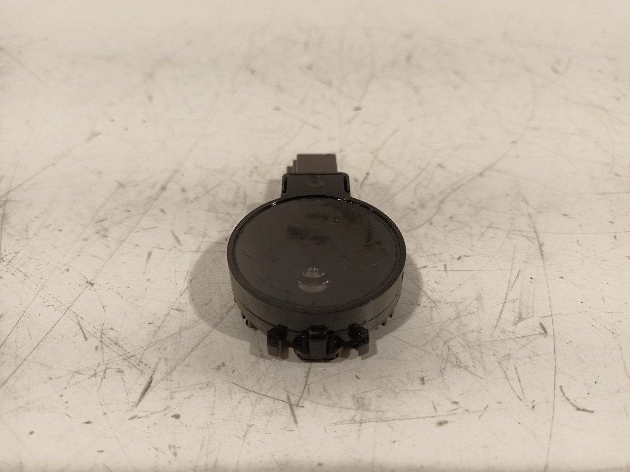 Regensensor Nissan Micra, Onderdelen@venauto.nl, Van der Ven Autorecycling B.V., Gebruikt, Ettenseweg 76, 4706 PB Roosendaal, The Netherlands