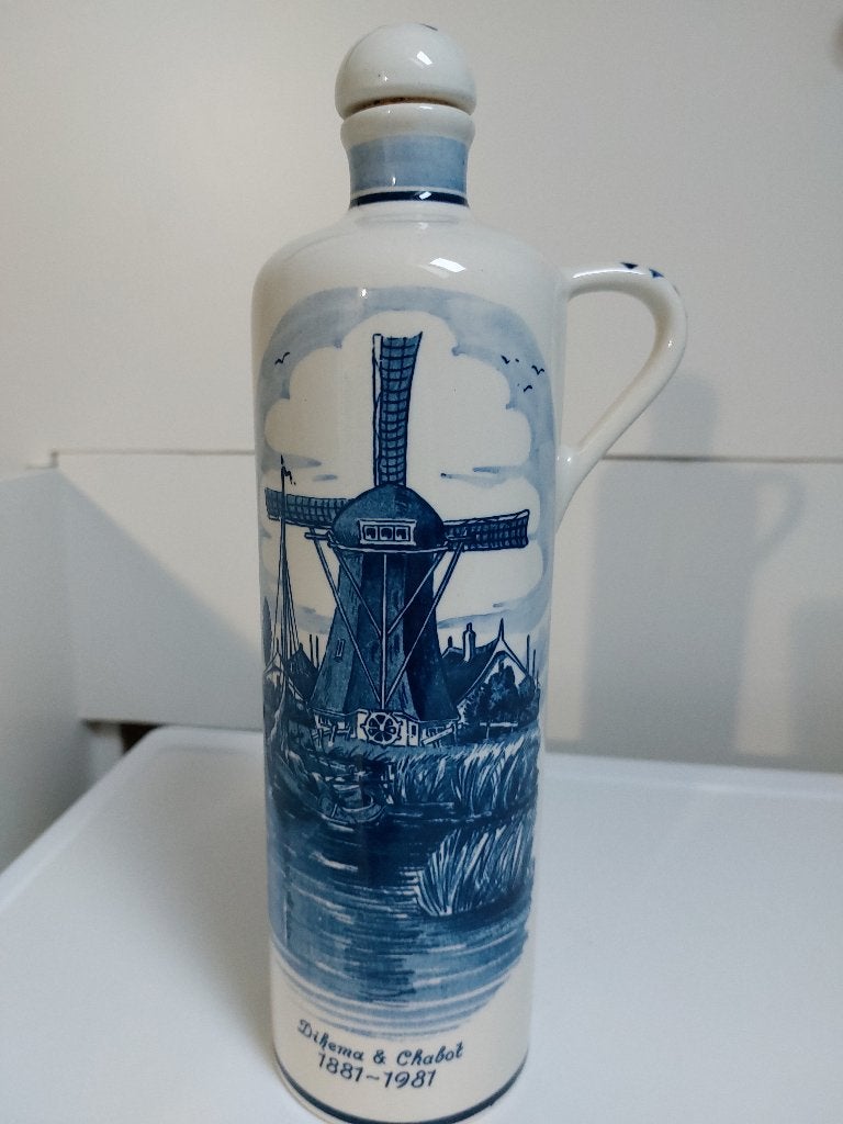 Delfts Blauw, jeneverfles (t.g.v. 100 jaar Dikkema & Chabot), Antiek en Kunst, Ophalen of Verzenden
