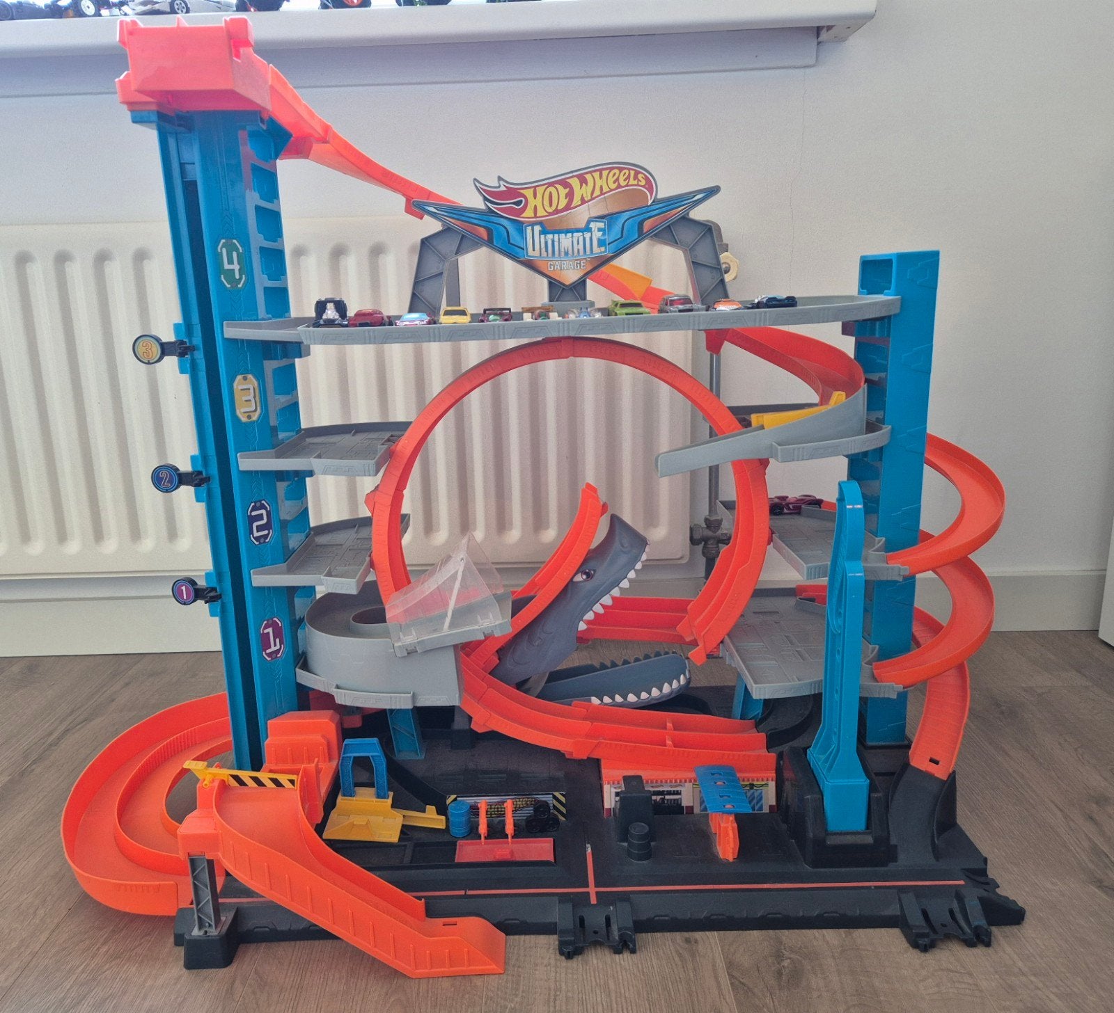 Hotwheels Ultimate garage, Ophalen, Opwindmechanisme, Zo goed als nieuw, Hot Wheels