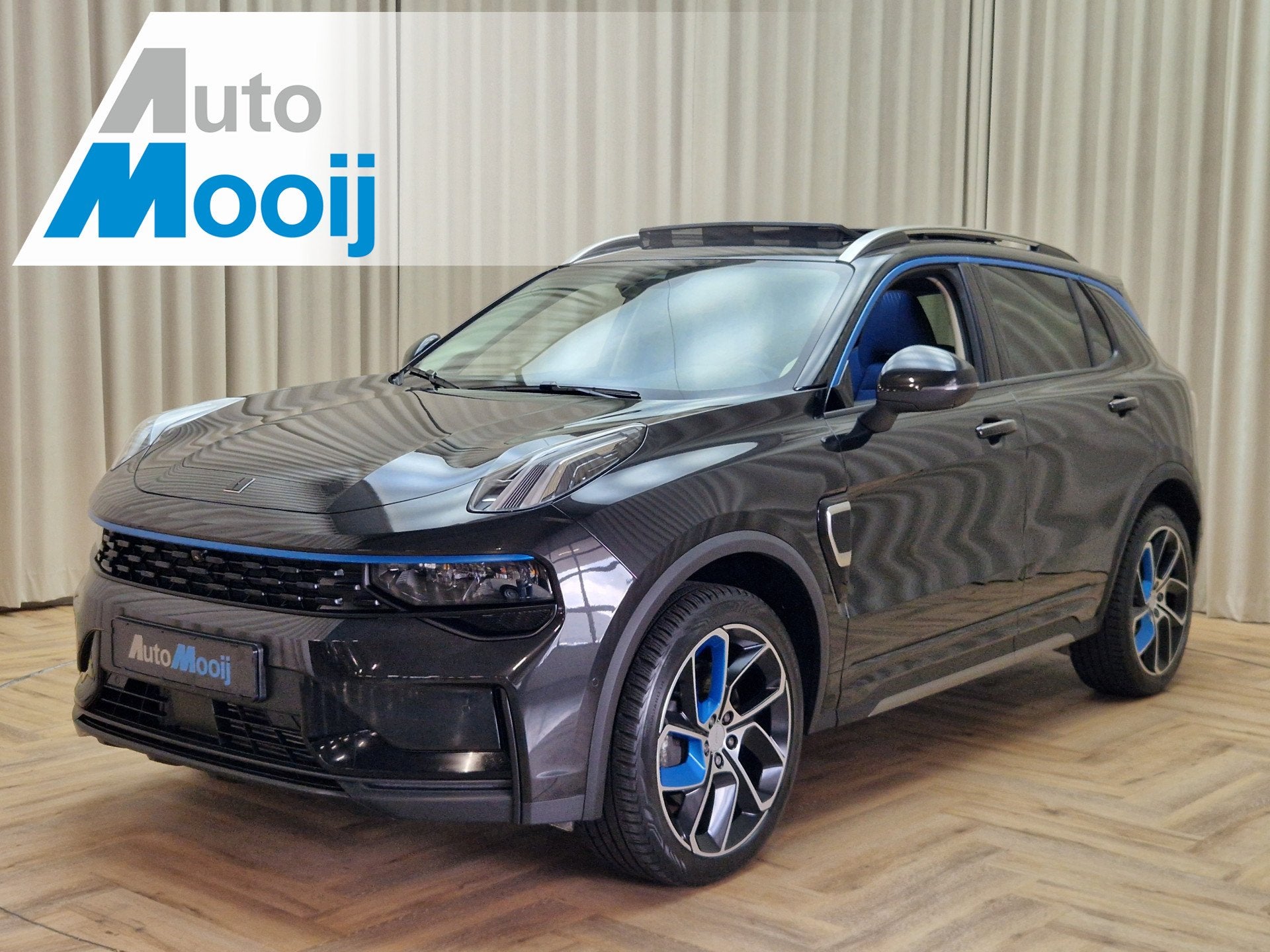 Lynk & Co 01 1.5 OrgNL! Zwart / MY 23 FACELIFT / Zwarte Heme, Stof, Parkeersensor, Met garantie (alle), Plug-in hybride