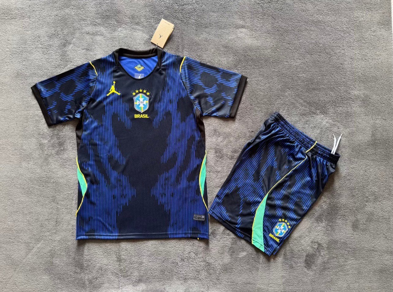 Brazilie Wk Uittenue Donkerblauw Kindermaat/Volwassenmaat, Kinderen en Baby's, Kinderkleding | Maat 128, Verzenden, Zo goed als nieuw