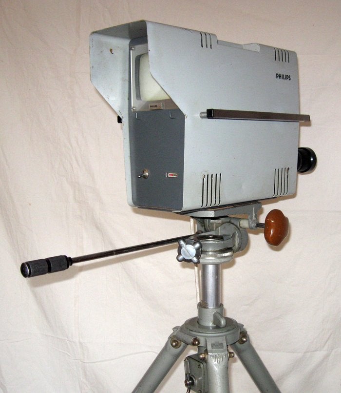 Vintage Philips videocamera met statief en videorecorder, Audio, Tv en Foto, Ophalen, Overige soorten, Camera