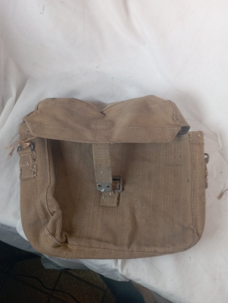 engelse sachtel bag, Verzamelen, Militaria | Tweede Wereldoorlog, Ophalen of Verzenden, Landmacht, Engeland, Overige typen