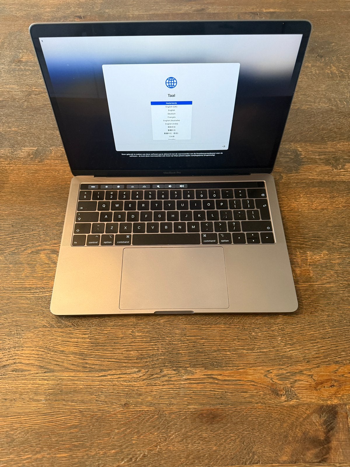 Apple MacBook Pro 13" (2019) - 2.4 GHz i5 / 8GB / 256GB SSD, MacBook Pro, 256 GB, 2 tot 3 Ghz, Qwerty