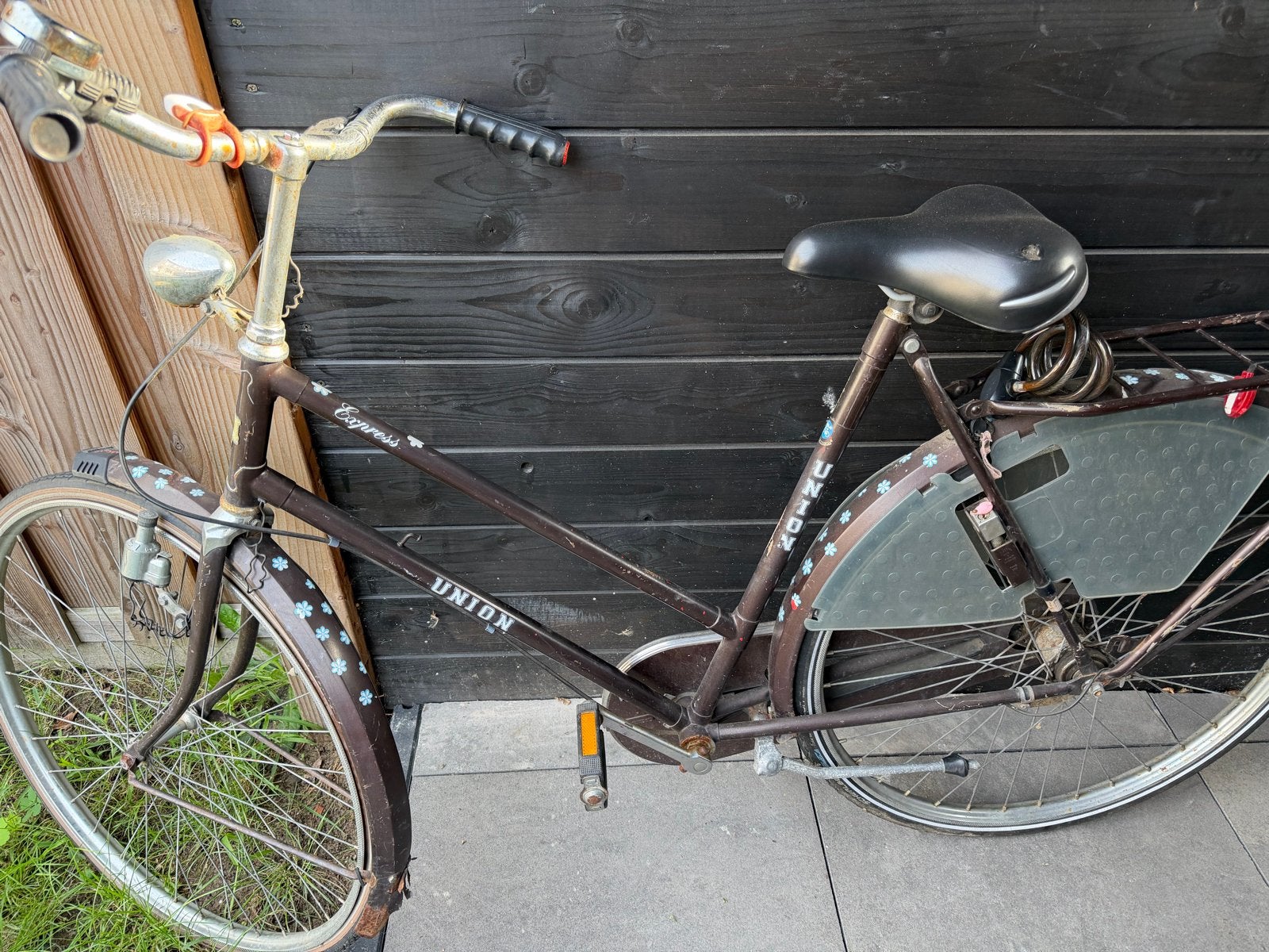 Damesfiets Union Express met lekke voorband, Ophalen, Gebruikt, Overige merken