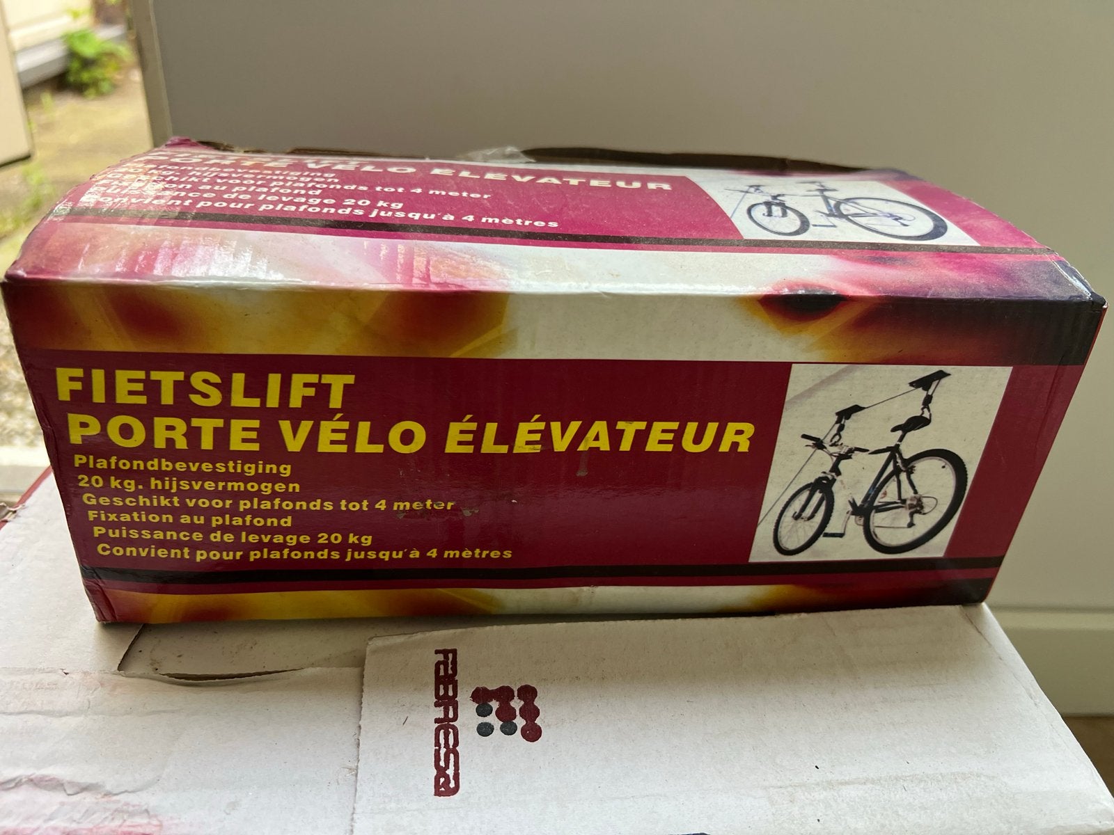 Fietslift - Nieuw in doos (doos licht beschadigd), Ophalen of Verzenden, Nieuw