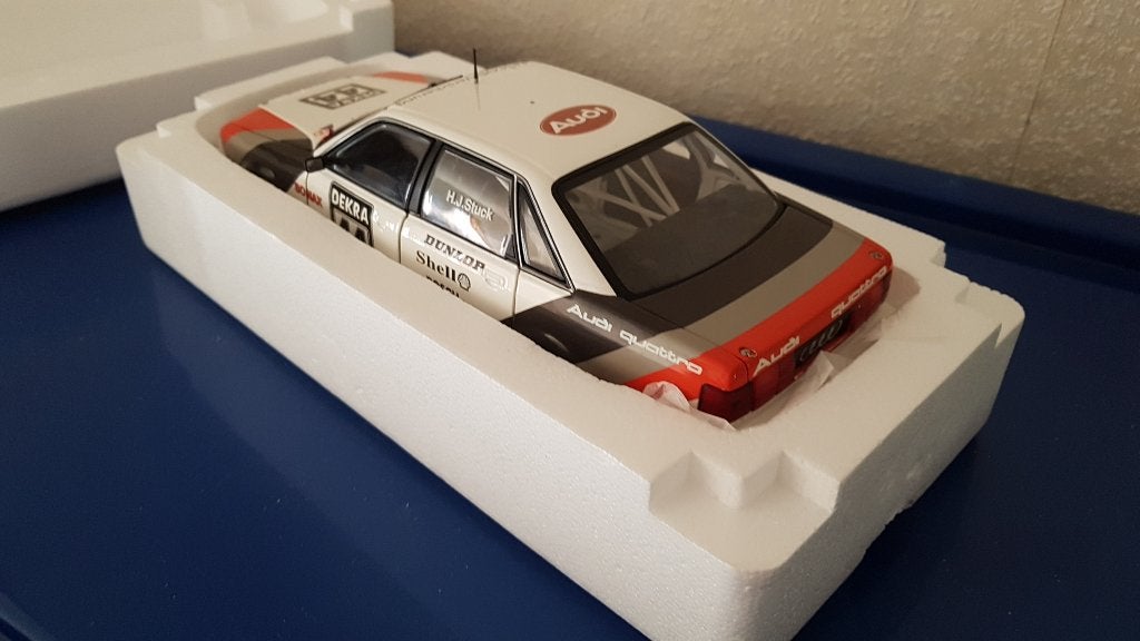 1/18 Audi V8 Quattro DTM 1990 Hans joachim stuck minichamps, Hobby en Vrije tijd, Modelauto's | 1:18, Verzenden, Zo goed als nieuw