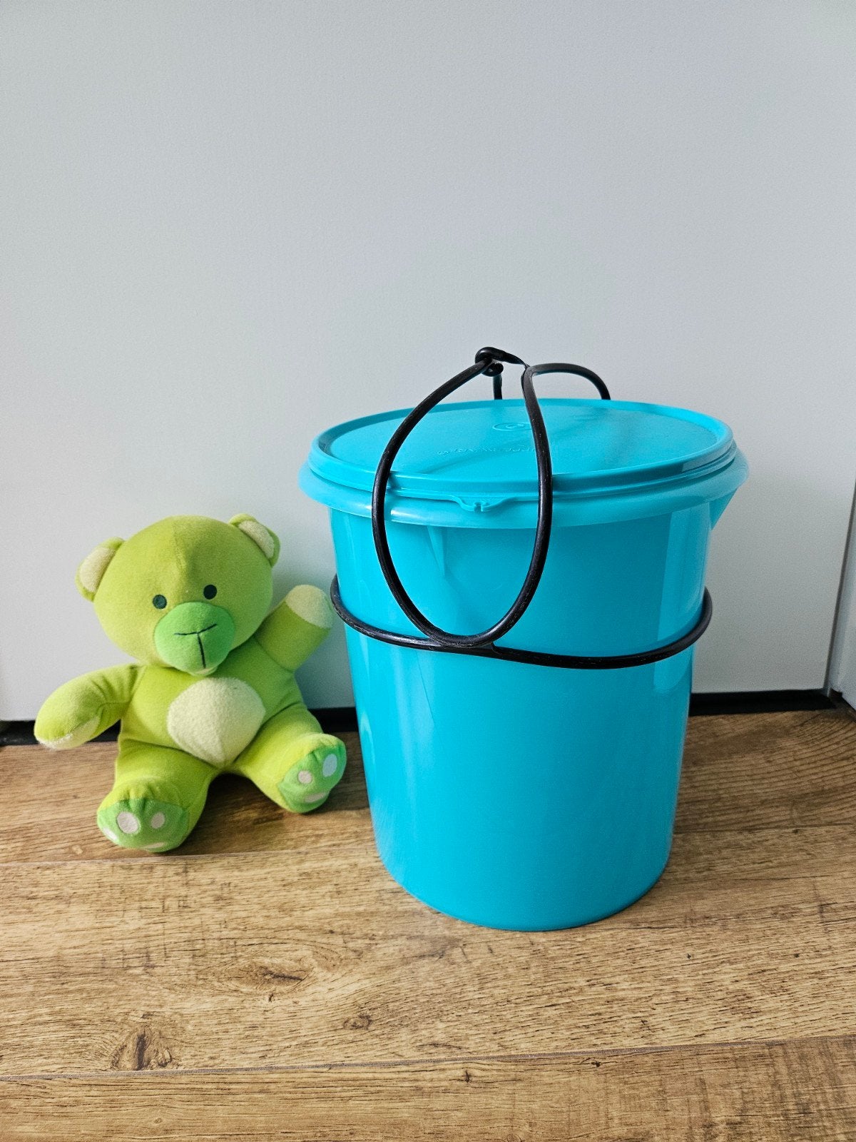 Z) Tupperware nieuwe wasemmer turquoise met ring - 8,5 L, Huis en Inrichting, Keuken | Tupperware, Ophalen of Verzenden, Nieuw