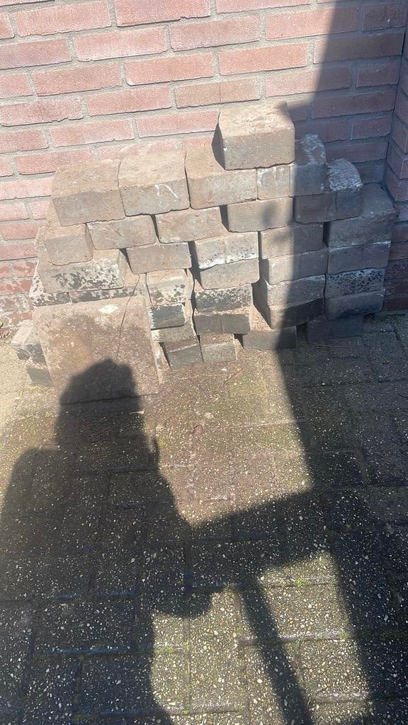 Stenen gratis  afhalen, Tuin en Terras, Tegels en Klinkers, Ophalen of Verzenden, Zo goed als nieuw